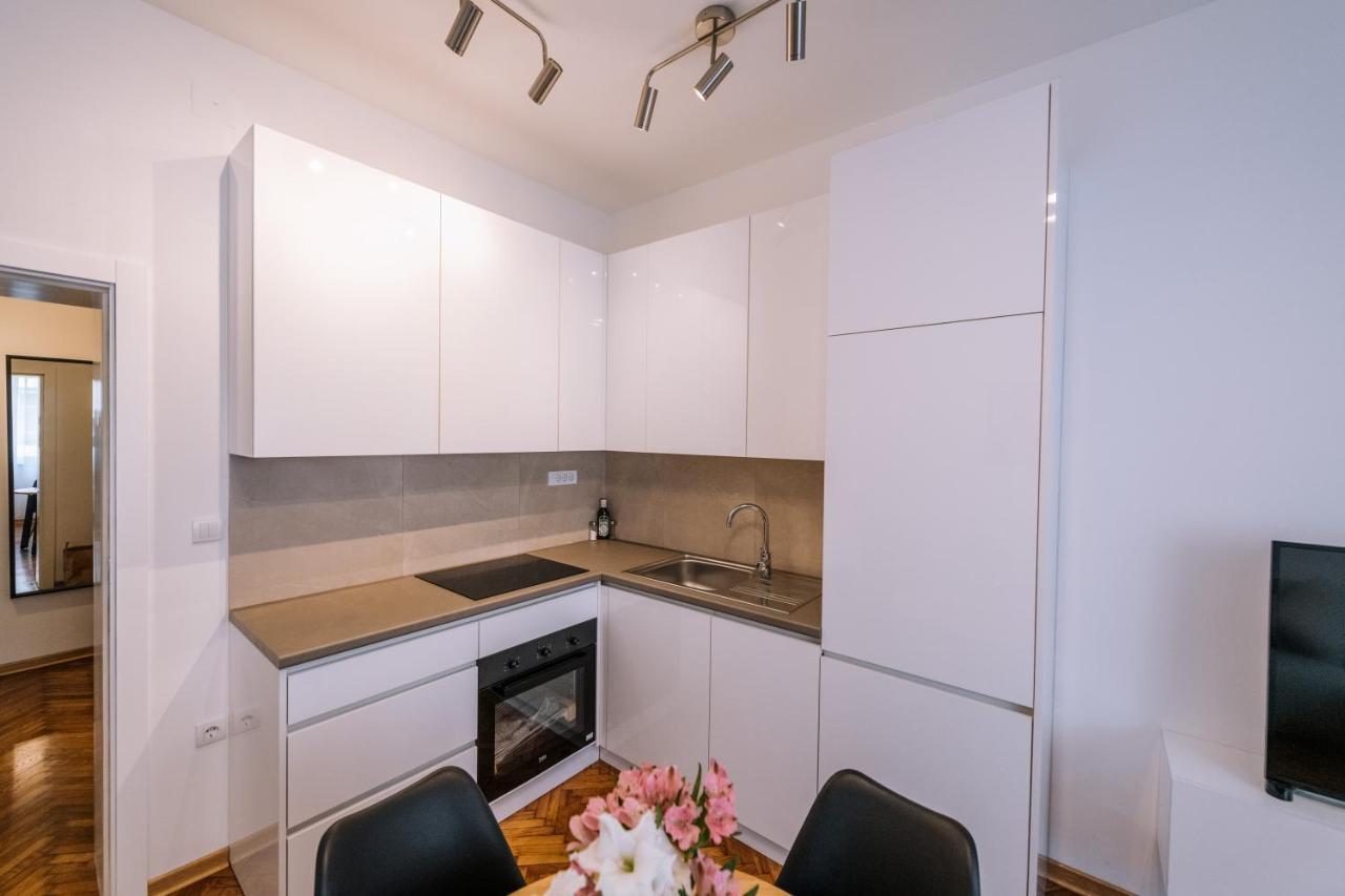 Marshal Doctor Apartman Belgrád Kültér fotó