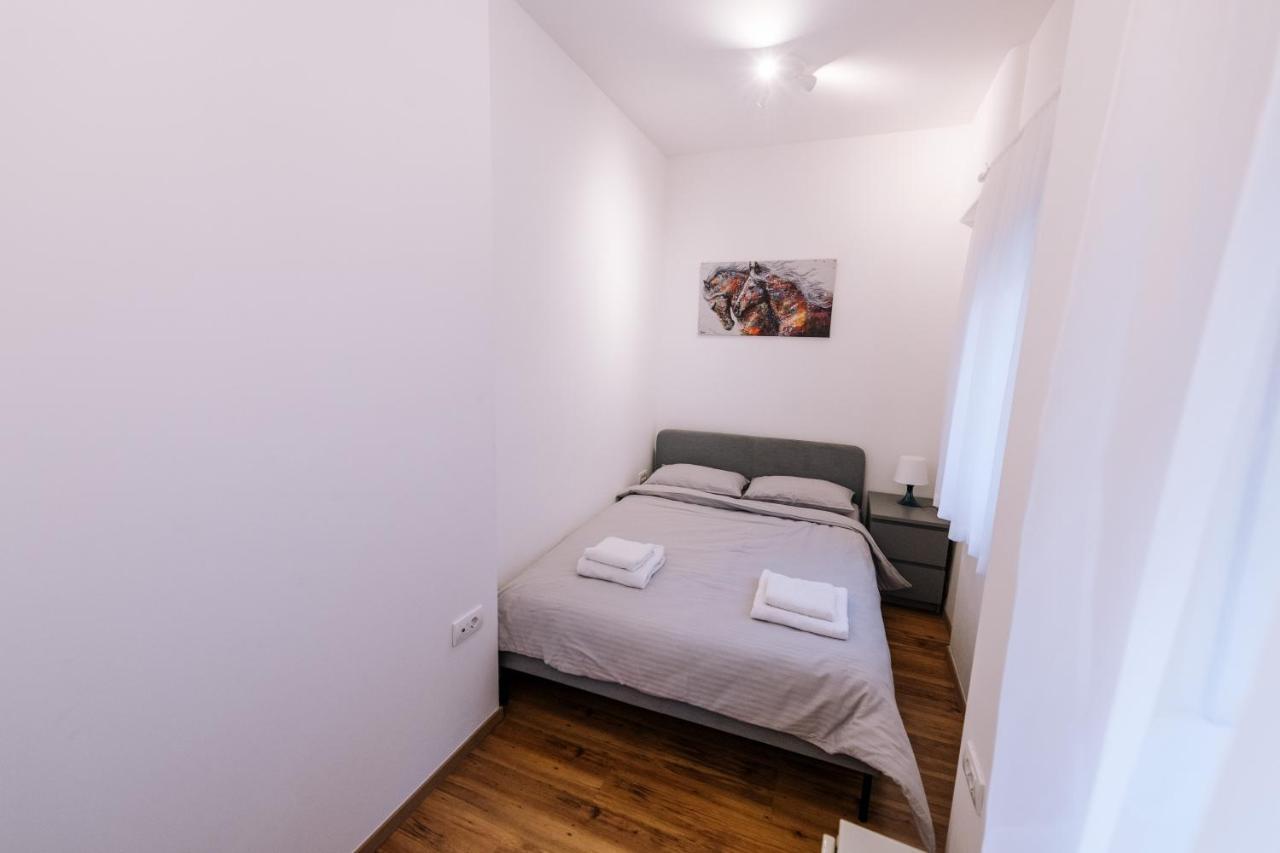 Marshal Doctor Apartman Belgrád Kültér fotó